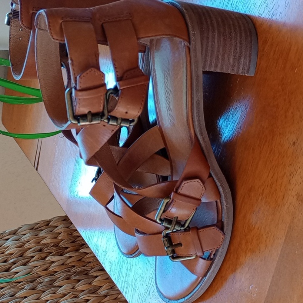 Madewell Brown Leather Strappy Block Heel Sandals - Picture 6 of 15
